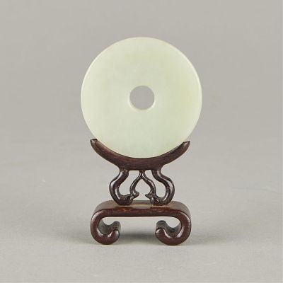 Chinese Carved Jade Bi Disk w/ Stand. Chinese carved jade ritual bi disc or roundel. With 