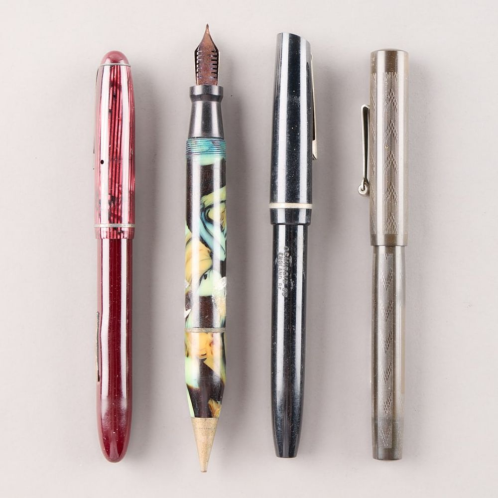 Lot 213: 4 Vintage Pens w/ Signed & Gold Tips