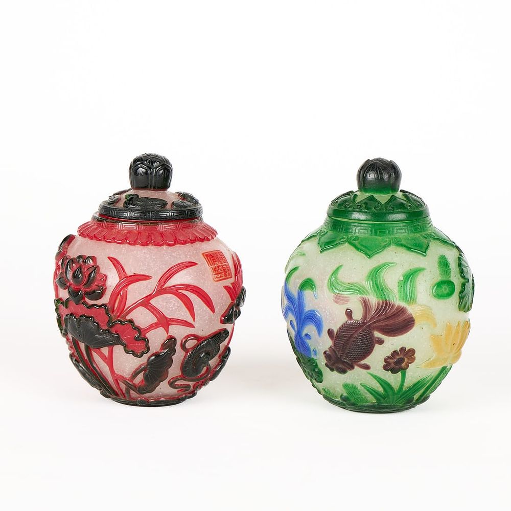 Lot 286: 2 20th c. Chinese Lidded Glass Jars