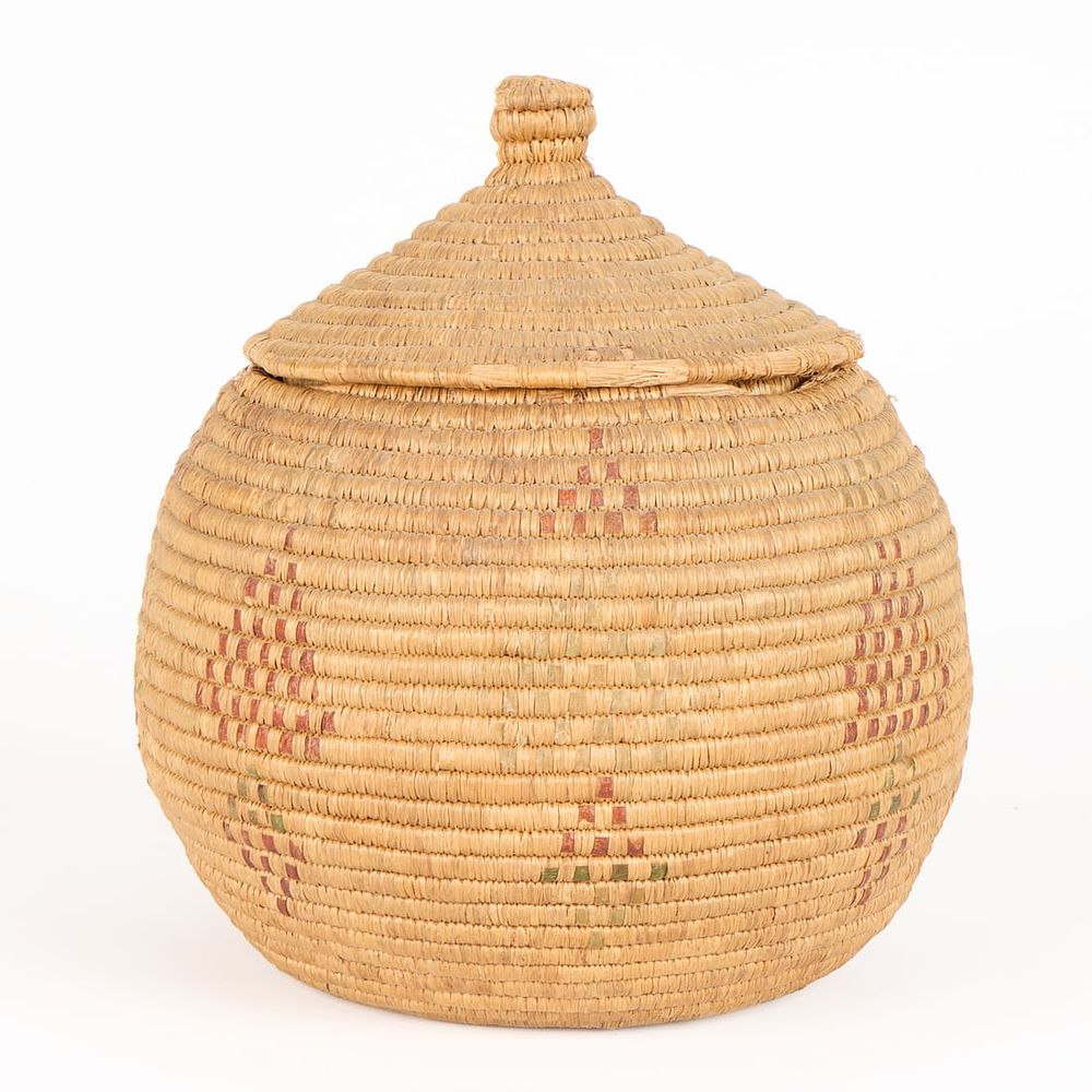Lot 357: Native Alaskan Yupik Lidded Woven Grass Basket