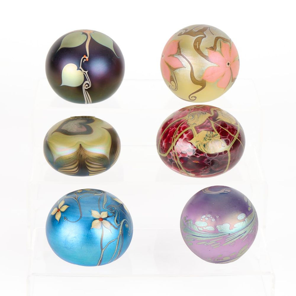 Lot 469: 6 Painted Floral Glass Paperweights