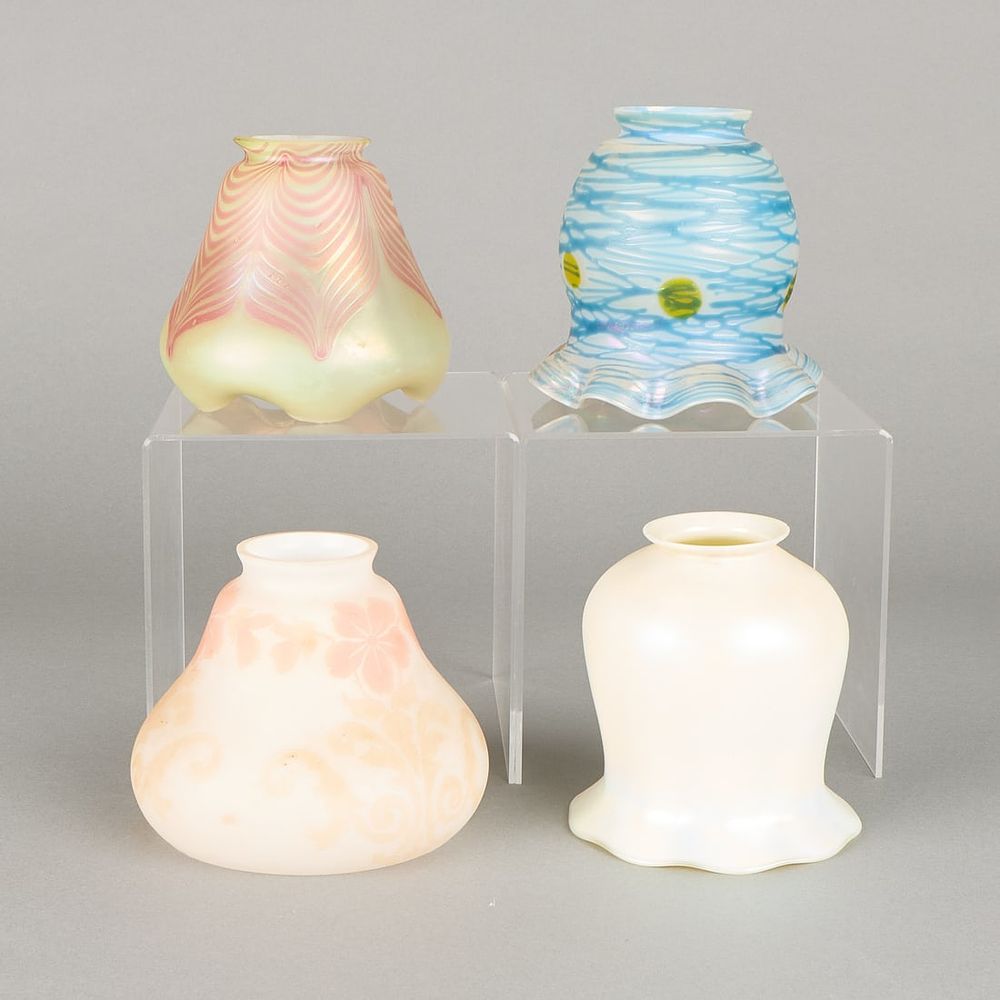 Lot 484: 4 Assorted Art Glass Shades incl. Quezel