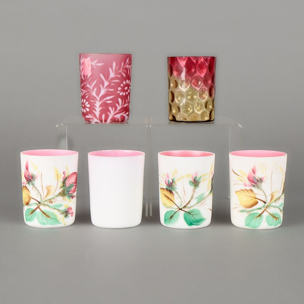 Lot 491: 6 Vintage Art Glass Tumblers Incl. Fenton
