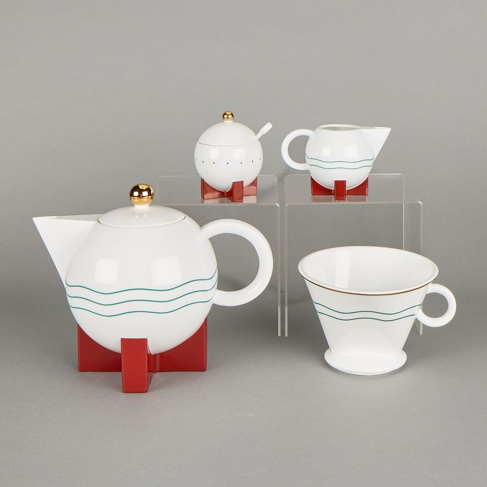 Lot 507: Set 5 Graves for Swid Powell "Little/Big Dripper" Dishes