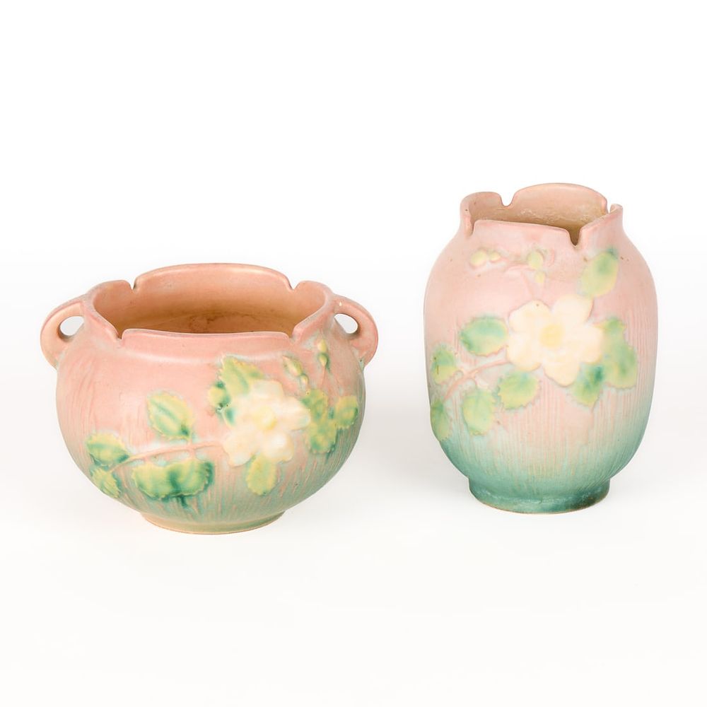 Lot 529: 2 Roseville Art Pottery "White Rose" Vases
