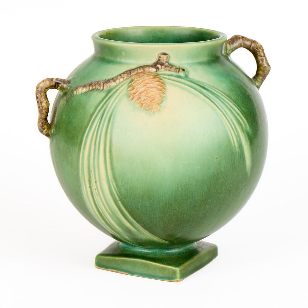 Lot 551: Roseville Art Pottery Green "Pinecone" Sphere Vase