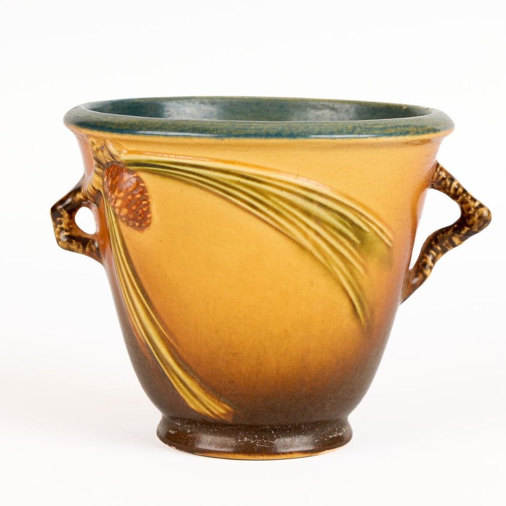 Lot 553: Roseville Art Pottery Brown "Pinecone" Vase