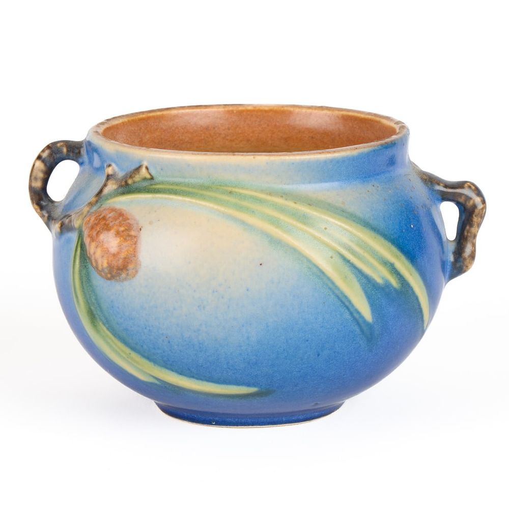 Lot 555: Roseville Art Pottery Bermuda Blue "Pinecone" Bowl