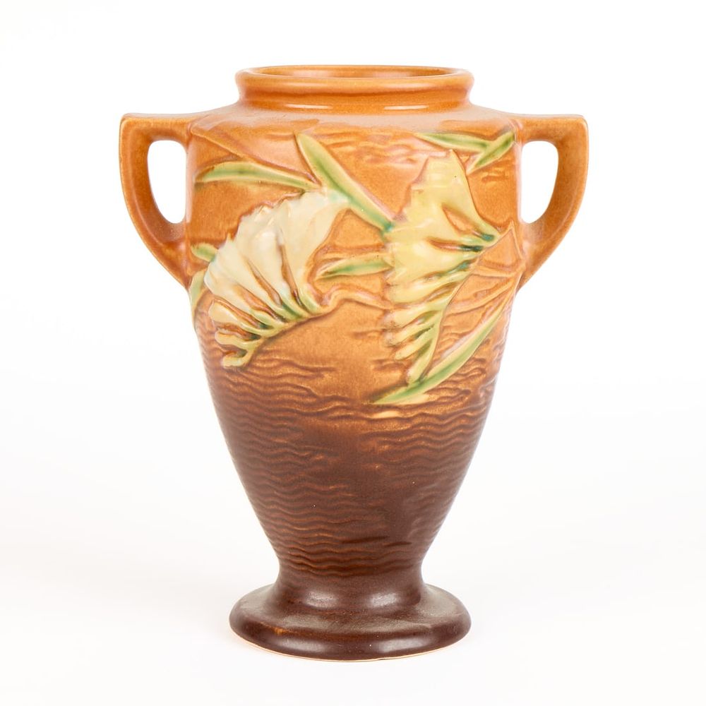 Lot 562: Roseville Golden Brown "Freesia" Vase