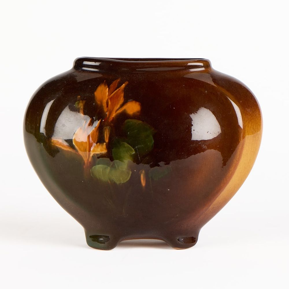 Lot 588: Weller Art Pottery "Louwelsa" Footed Vase