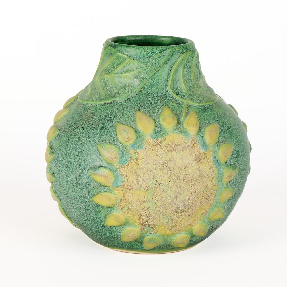 Lot 637: Steven Frederick Jemerick Pottery Sunflower Vase