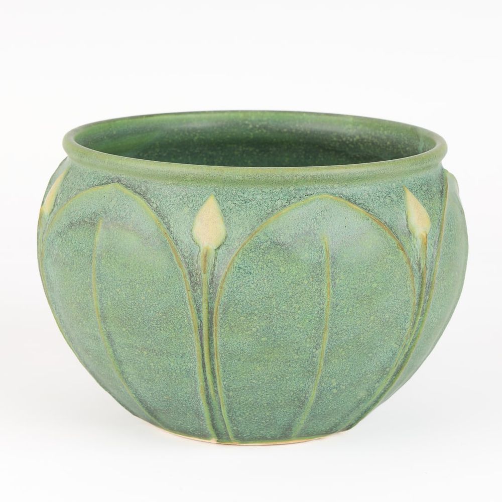 Lot 642: Grubey Style Jemerick Pottery Art & Crafts Planter