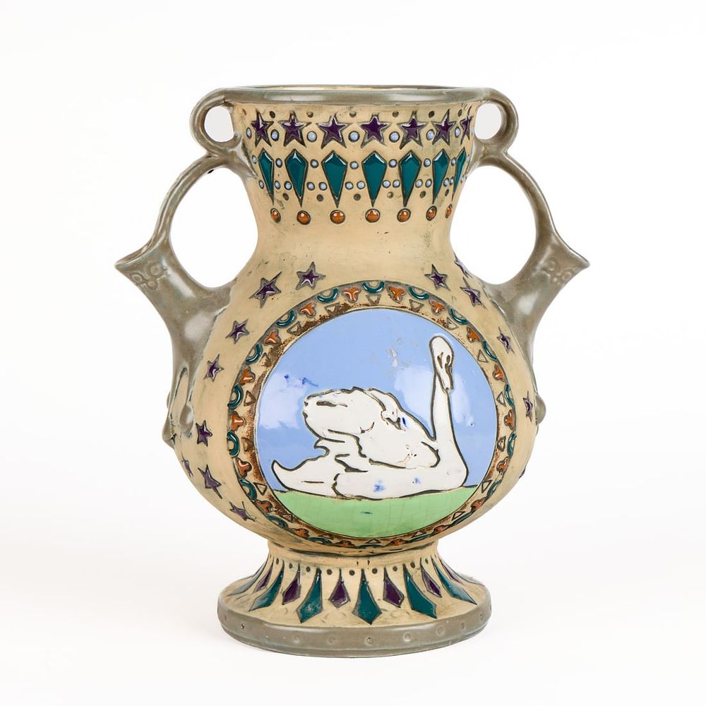 Lot 660: Imperial Austria Art Deco Pottery Amphora Vase ca. 1920