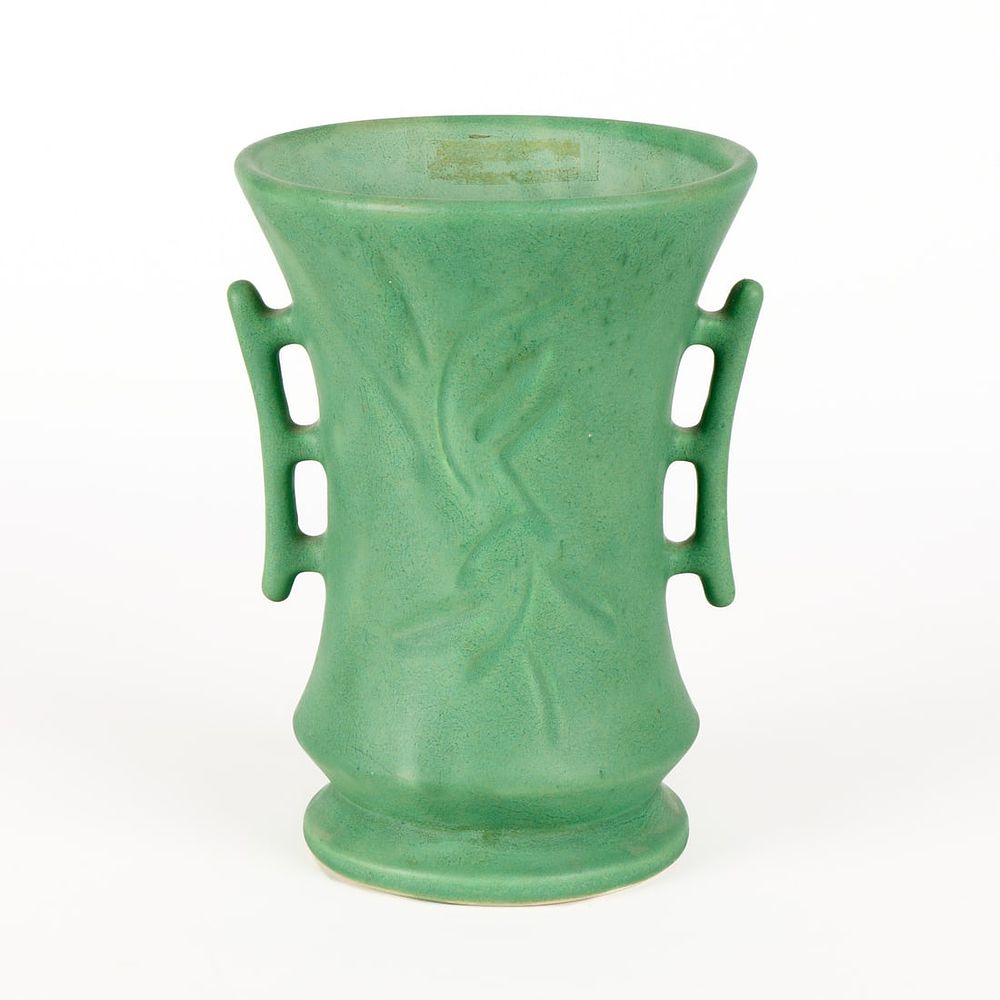 Lot 666: Monmouth Art Pottery Ceramic Matte Green Vase