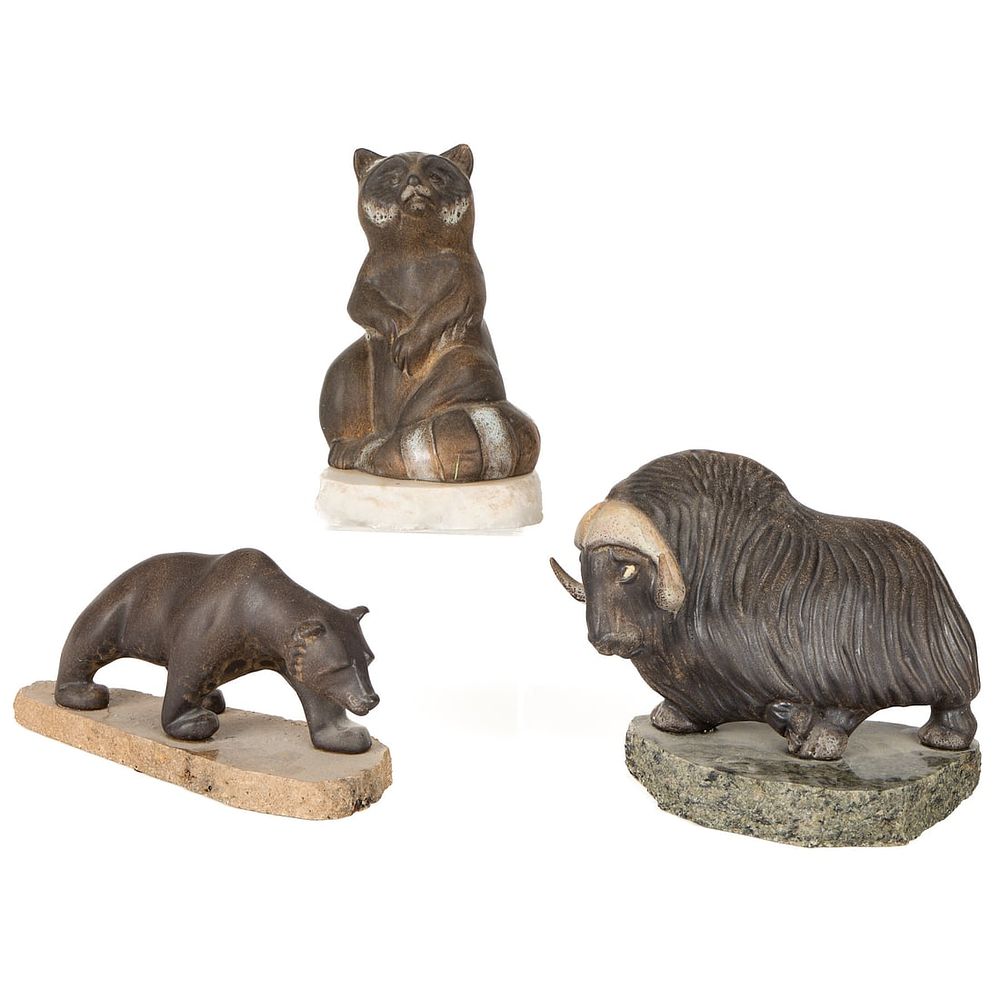 Lot 682: 3 Maigon Daga Studio Pottery Animal Figurines