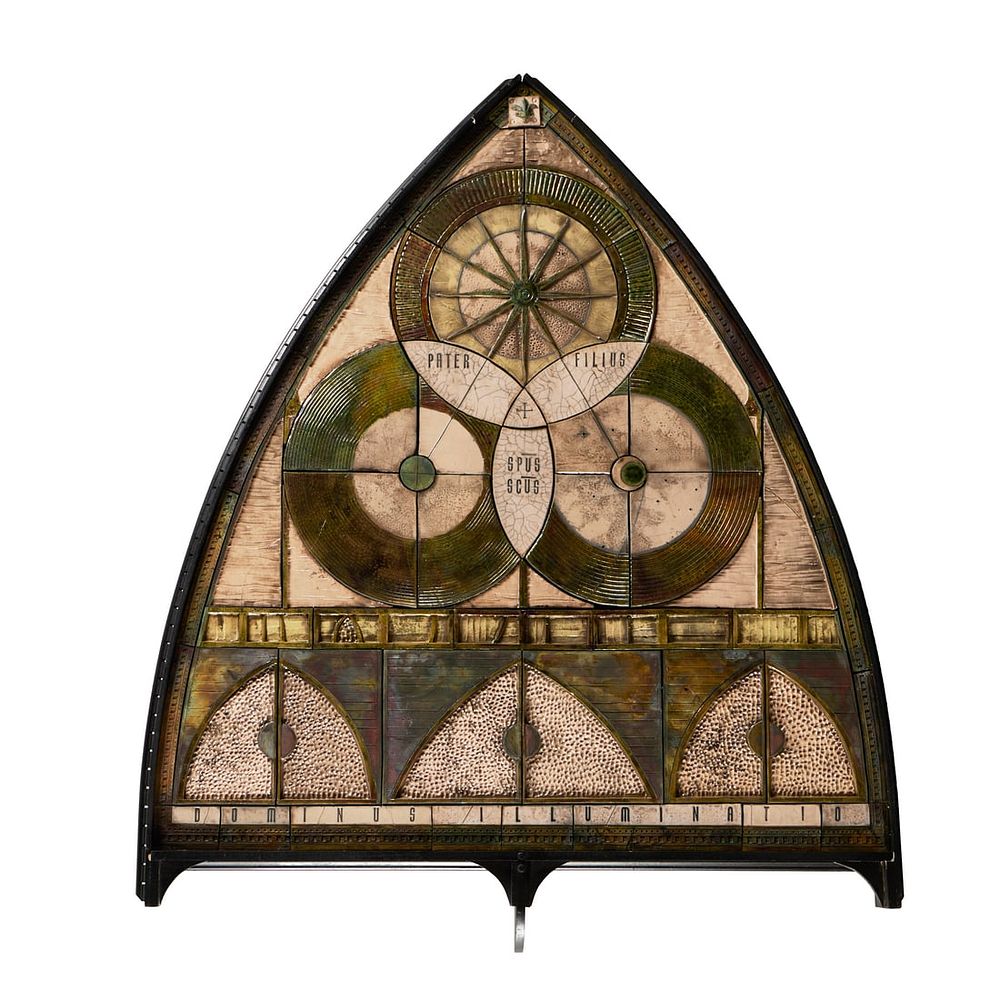 Lot 685: Lrg Ceramic Arched Tympanum Decorative Panel