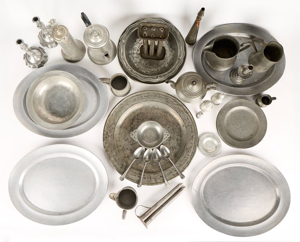 Lot 712: 39 Pcs Early Pewter Vessels - 59 lbs