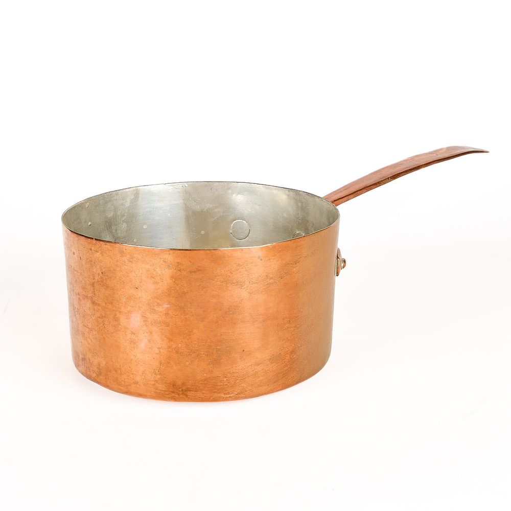 Lot 716: Lrg Handwrought Copper Sauce Saute Pan
