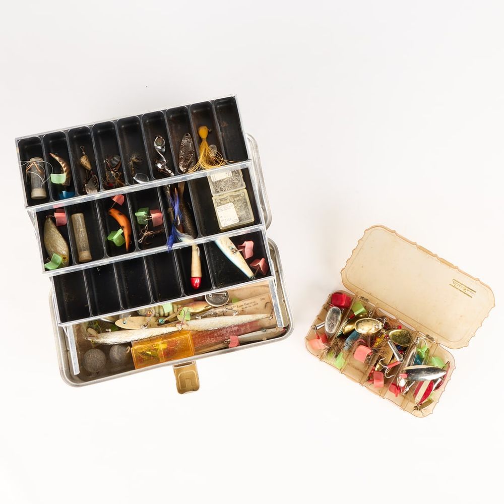 Lot 738: Vintage Fishing Box, Lures, & Equipment