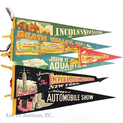 1950s / 1960s Tourism Felt Pennants (6). Five (5) 1950s / 1960s tourism felt pennants: Chicago 