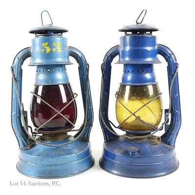 Dietz Air Pilot No.8 Kerosene Lanterns (2). Two (2) Dietz NY Air Pilot No.8 kerosene lanterns 