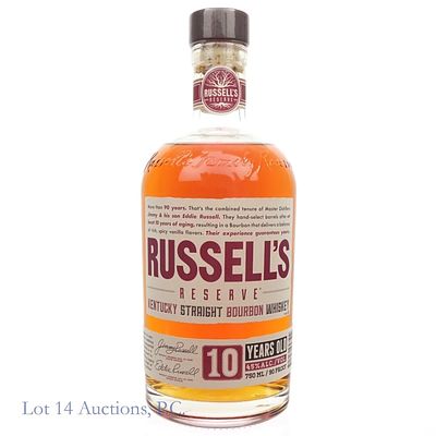 Russell's Reserve Bourbon - 10 Years Old. Russell's Reserve Kentucky straight bourbon whiskey. 