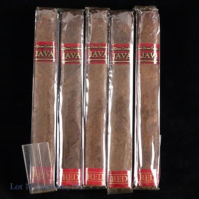 Java Red Robusto Cigars (5 Pack). Java Red Robusto cigars. 5" x 50 ring. (5 Pack)