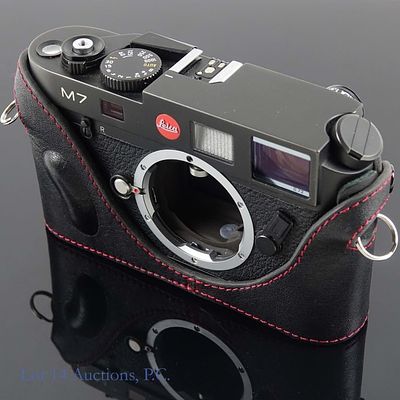 Leica M7 Rangefinder 35mm Film Camera Body. Leica M7 Rangefinder 35mm film camera body in black 
