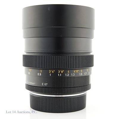 Leica Wetzlar Summilux-R 35mm f/1.4 3-Cam Lens. 1982 Leica Wetzlar Summilux - R 35mm f/1.4 3-Cam 