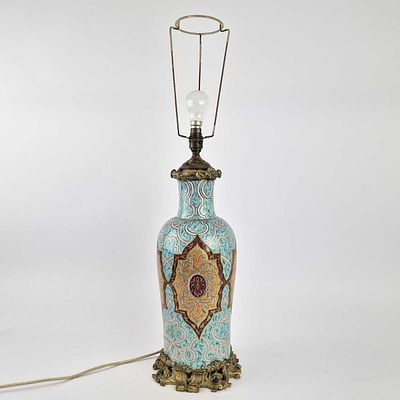 TABLE LAMP, TURQUOISE patterned porcelain on a gilt metal base approx 54 cm h untested