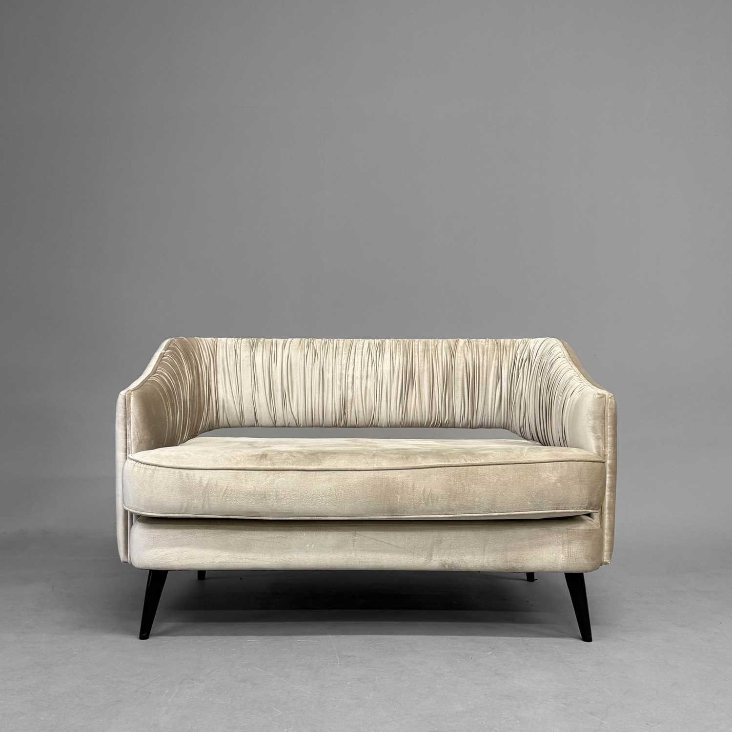 Lot 160