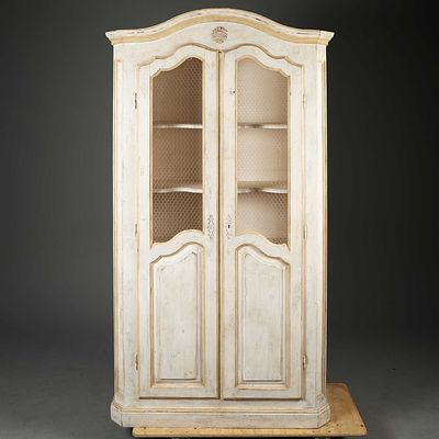 FRENCH PROVINCIAL STYLE ARMOIRE painted with two wire doors enclosing adjustable shelves, 228cm 