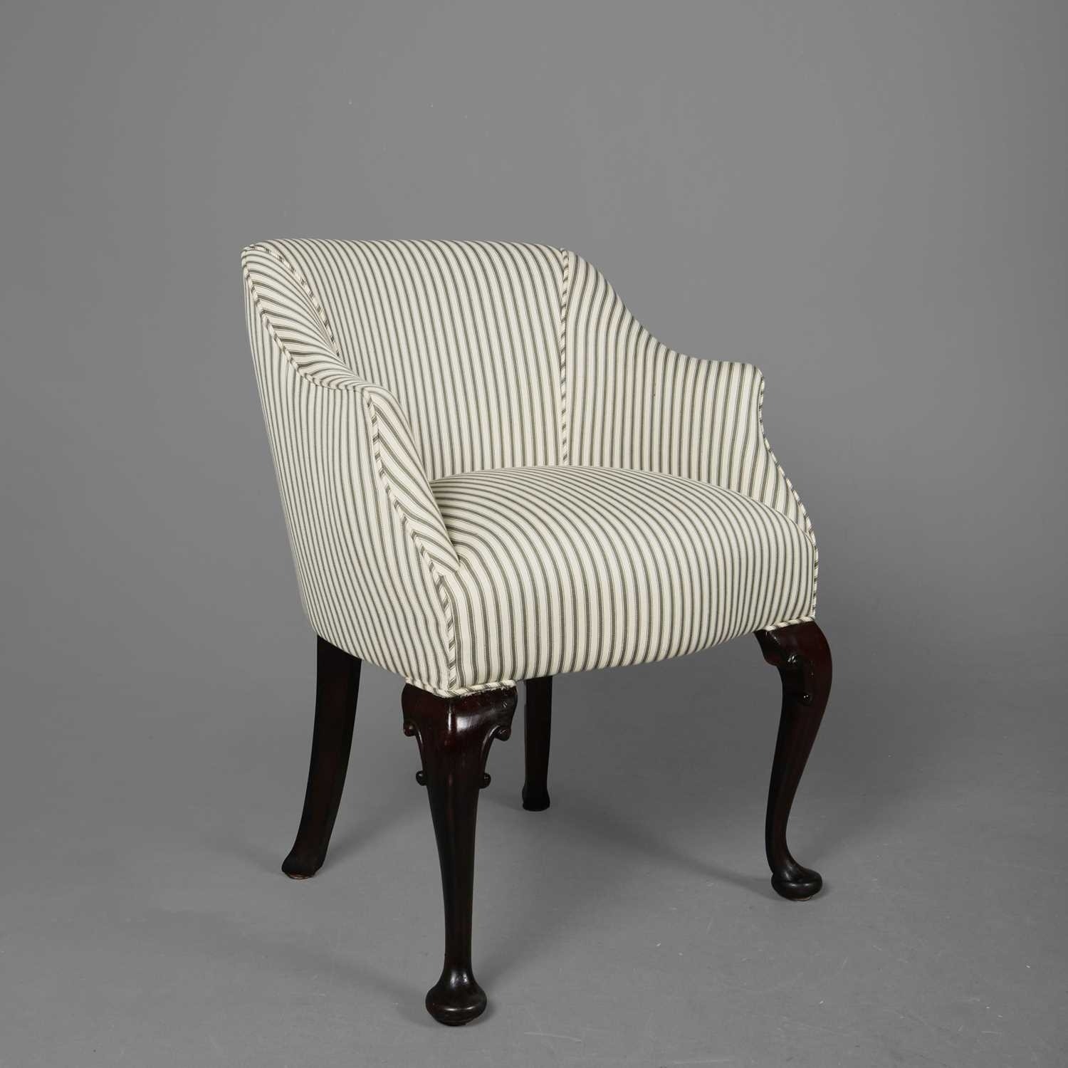 Lot 271