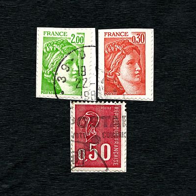Three Used French Postage Stamps, Marianne Type, c. 1971. This lot features three used French 