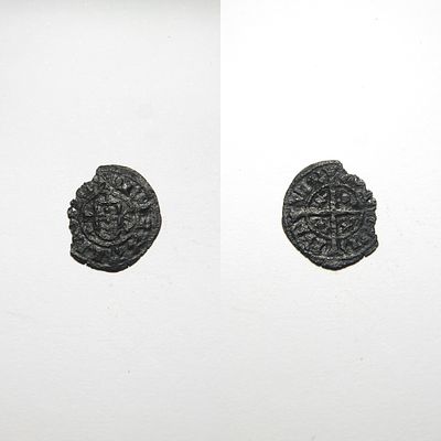 Dinheiro 03.02 – D. Afonso II (1211-1223). Escudo Pleno 
AG 03.02 
Legenda: REX ALFOS / PORT 