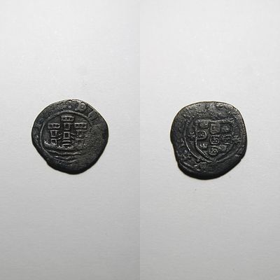 Ceitil 11.10 - D. Afonso V (1438-1481). Torres de elementos quadrados sem ameias. Sem letra 