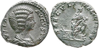 Denarius – Julia Domna (AD 193–217). Obverse: Draped bust of Julia Domna right, with 