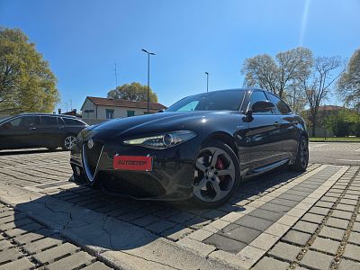 Alfa Romeo Giulia 2018. 163,000 Km, Hand Second. Transmission: Automatic
Color: black, Engine: 