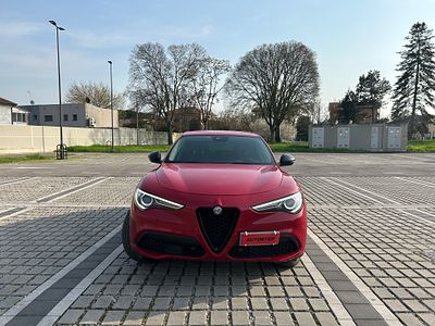 Alfa Romeo Stelvio 2024. 121,000 Km. Transmission: Automatic
Color: red, Engine: Diesel 
