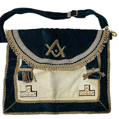 סינר של נשיא לשכה מקטיפה ובד במסדר הבונים החופשיים.