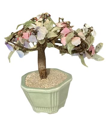 עץ דקורטיבי מאבנים חצי יקרות – 22 &times; 20 ס”מ
עץ נוי בעבודת יד עם עלים ופרחים מאבן קשה וקוורץ 