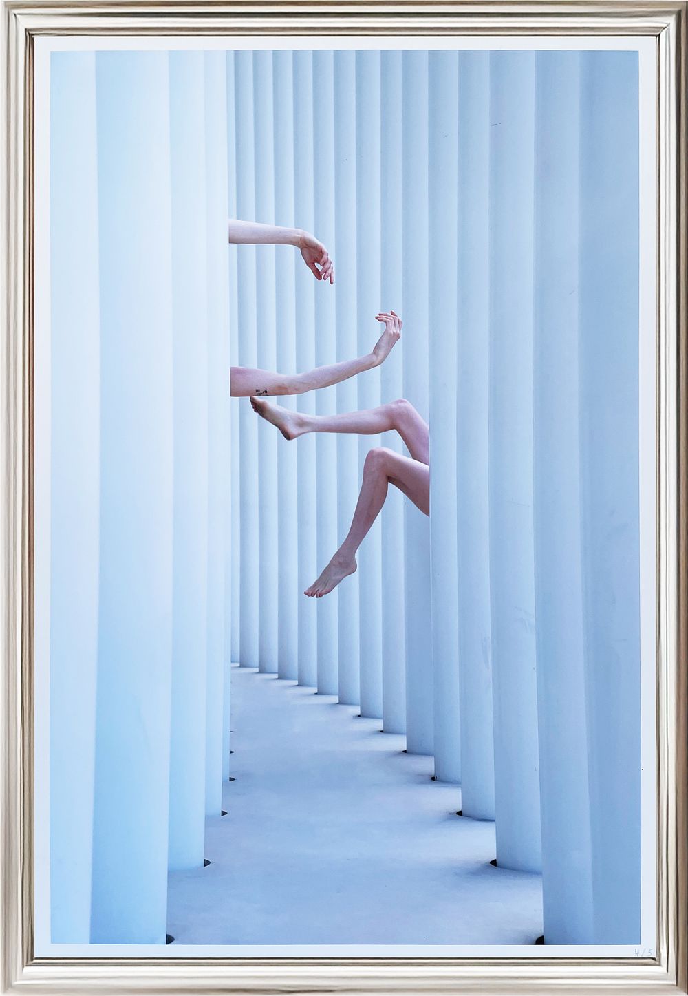 Eniola Desmet, Untitled, 2021, Fine Art Print on Hahnem&uuml;hle, Edition 4/ 5, cm 40 &times; 60
. The 