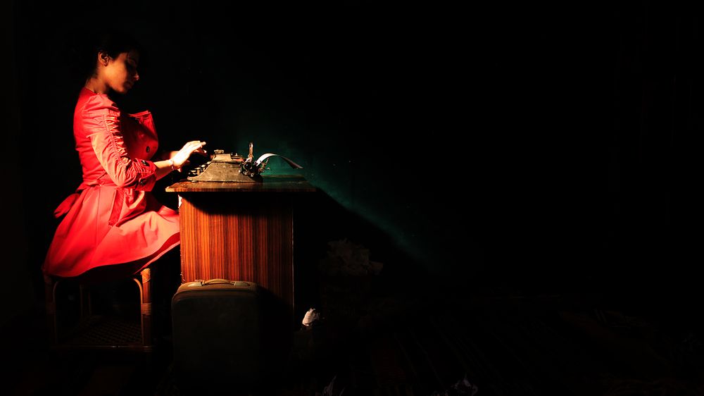 Nidaa Badwan (1987-), 
“One hundred days of solitude - #8”, 2014, Art Matt Sihl, 100% cotton 