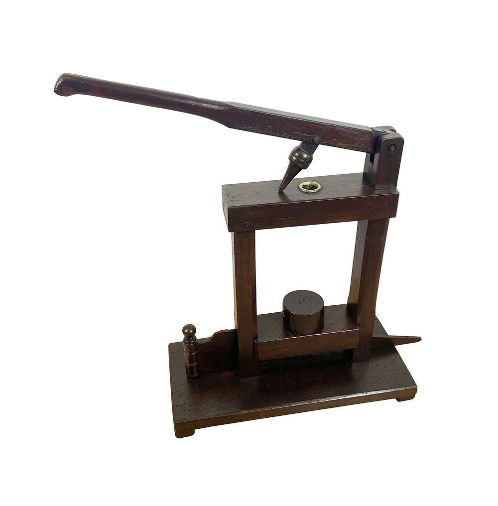 Wooden bottling machine, 19th/20th century, 
Walnut-stained oak bottling machine
Estimated 