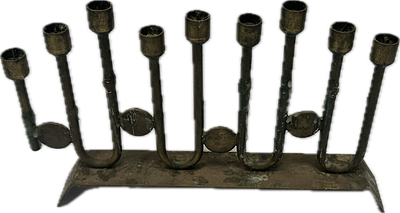 חנוכיית פליז שנות השישים ישראלית