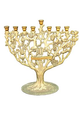 חנוכייה עתיקה בעבודת יד מפוארת . החנוכייה האמנותית הזו משלבת עיצוב עתיק עם מגע ייחודי של מסורת 