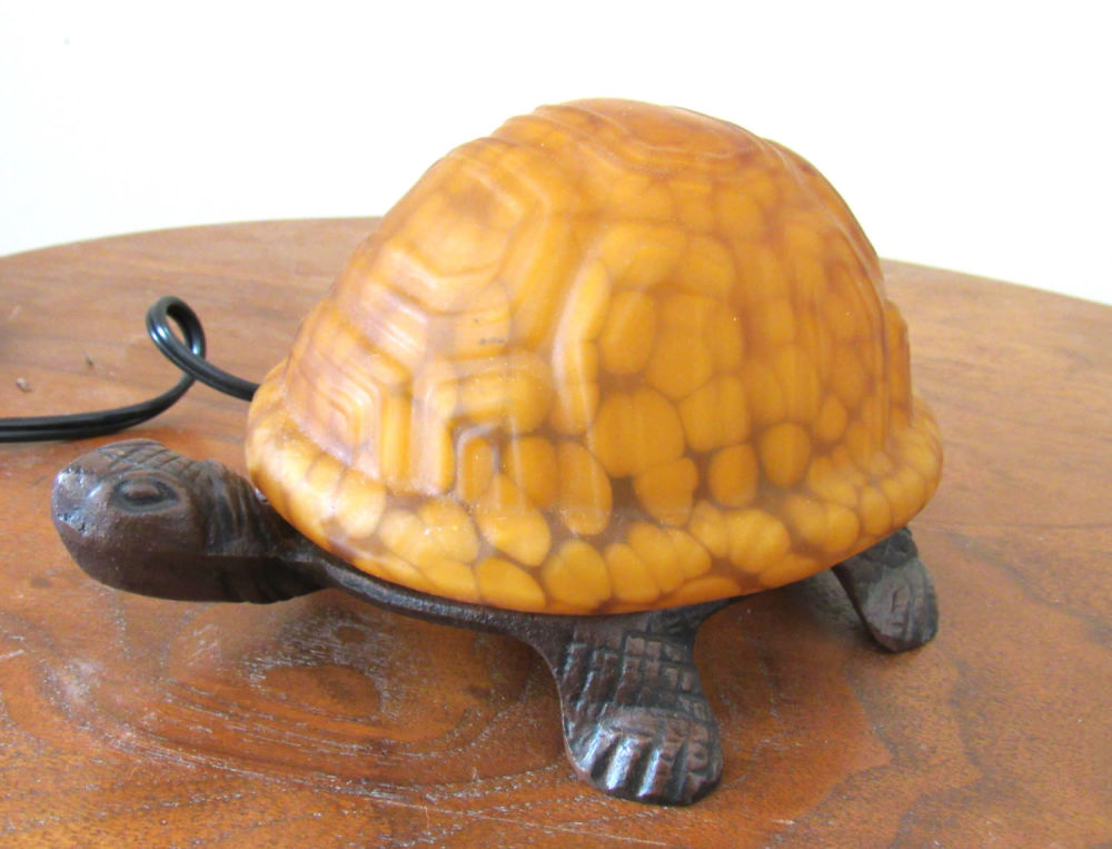 Lot 163: CONTEMPORARY TURTLE LAMP WITH FROSTED GLASS SHADE.