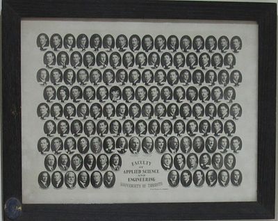 C. 1920S UNIVERSITY OF TORONTO CLASS PHOTO. FACULTY OF APPLIED SCIENCE & ENGINEERING.