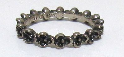 SIGNED STERLING SILVER RING.
