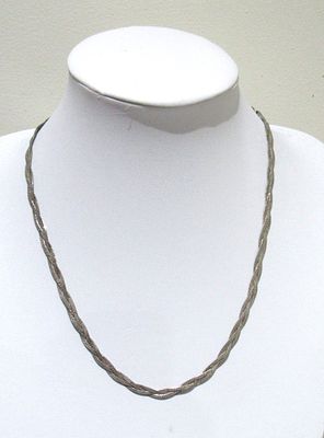 STERLING SILVER NECKLACE